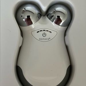 NuFace Mini Microcurrent Facial Lifting Device